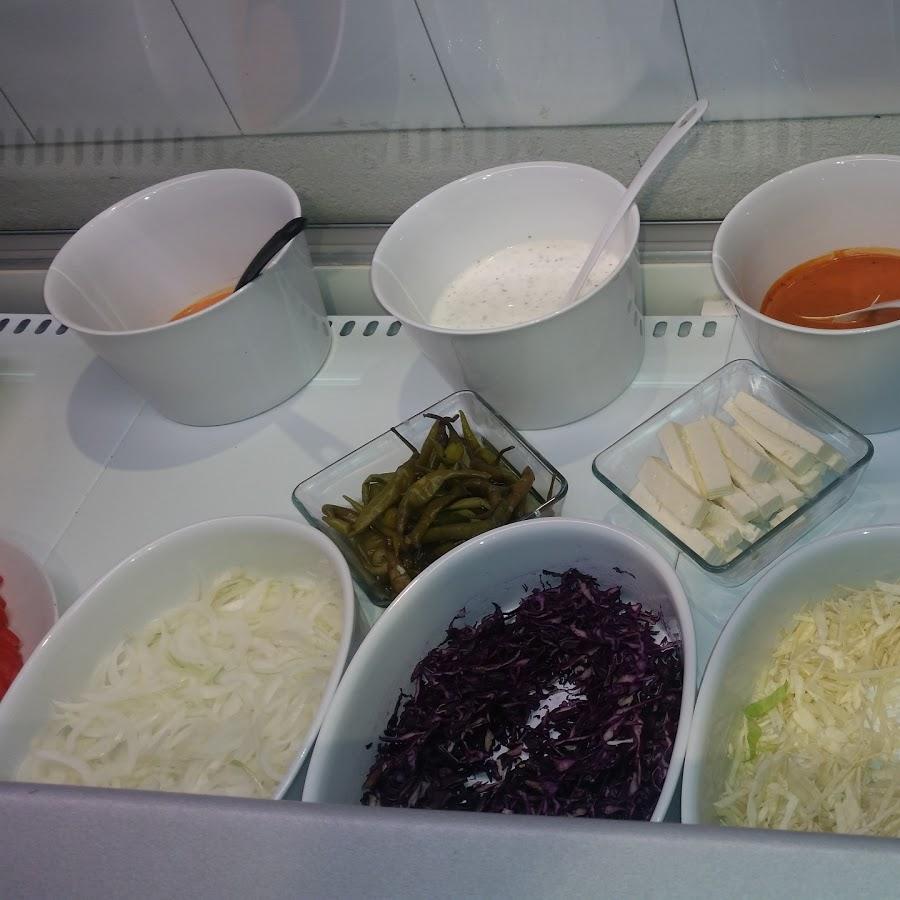 Restaurant "Chuckys Pizza und Grill" in  Mömbris