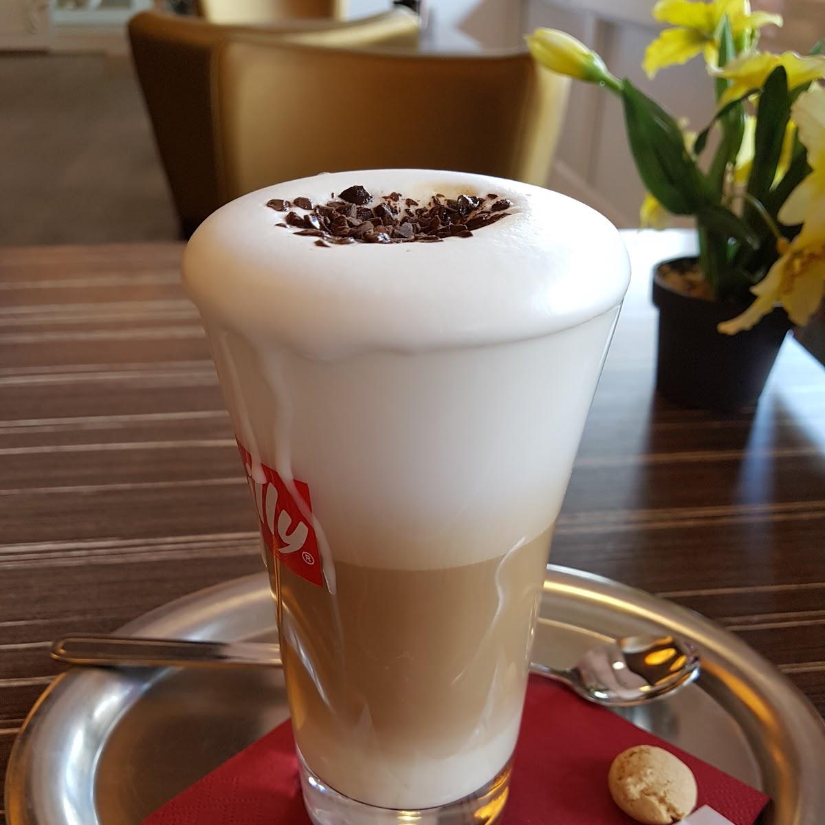 Restaurant "Eiscafe Silberlöffel" in  (Wied)