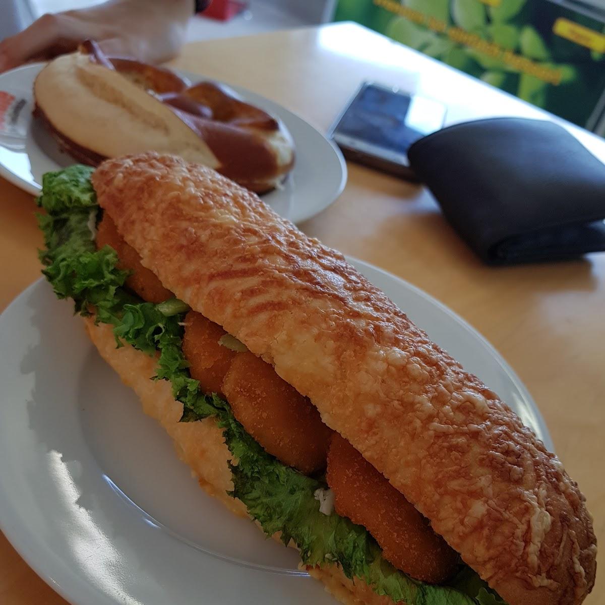 Restaurant "Sehne Ihr Familienbäcker" in  Simmersfeld