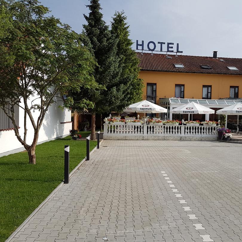 Restaurant "Hotel zur Post" in Heßdorf