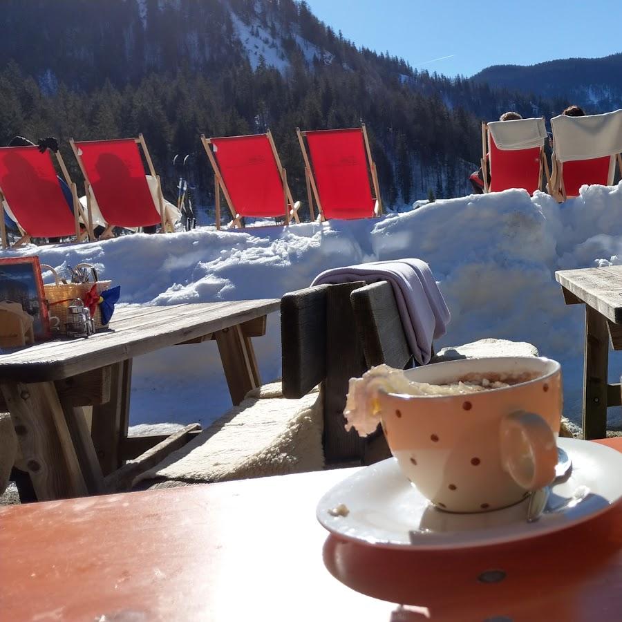 Restaurant "Sachenbacher Alm" in  Reit