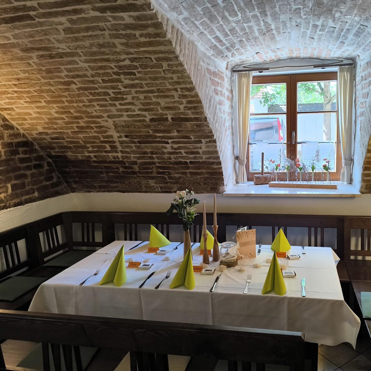 Restaurant "Bräustüberl Taufkirchen" in Taufkirchen (Vils)