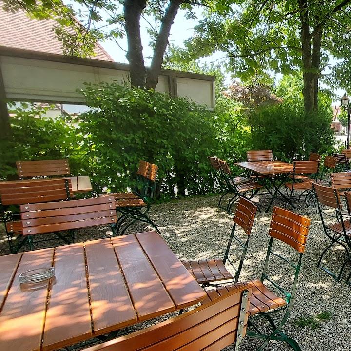 Restaurant "Biergarten Taufkirchen" in Taufkirchen (Vils)