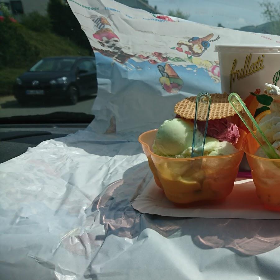 Restaurant "Eisdiele Fattorel" in  Herscheid