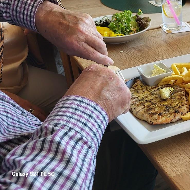 Restaurant "Restaurant Reimsbacher Schnitzelhaus" in Beckingen