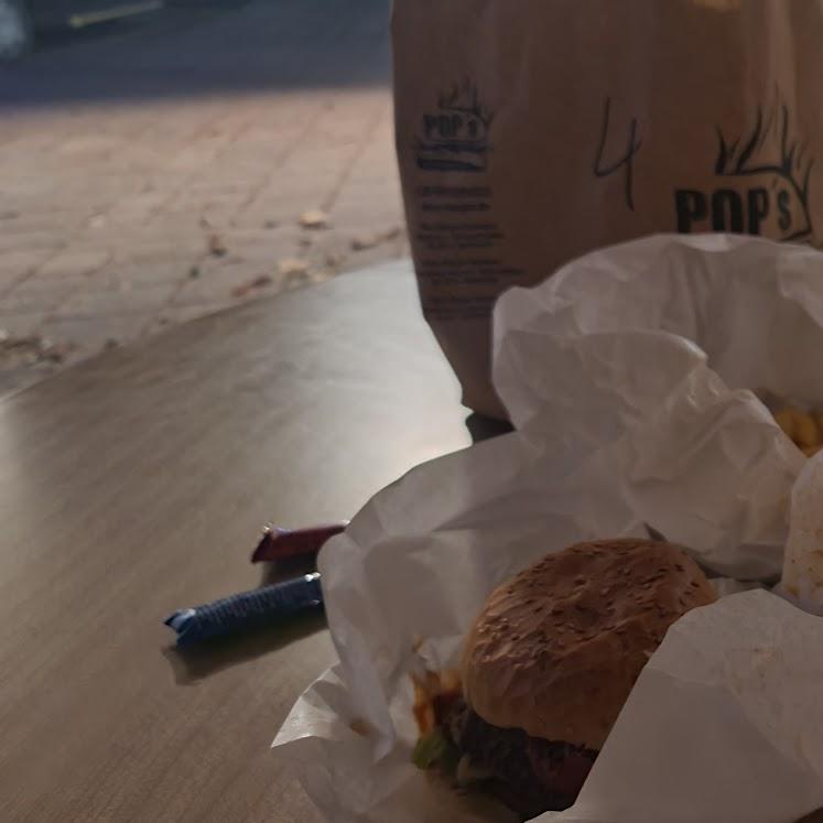 Restaurant "Pops Burger -" in  Ostfildern