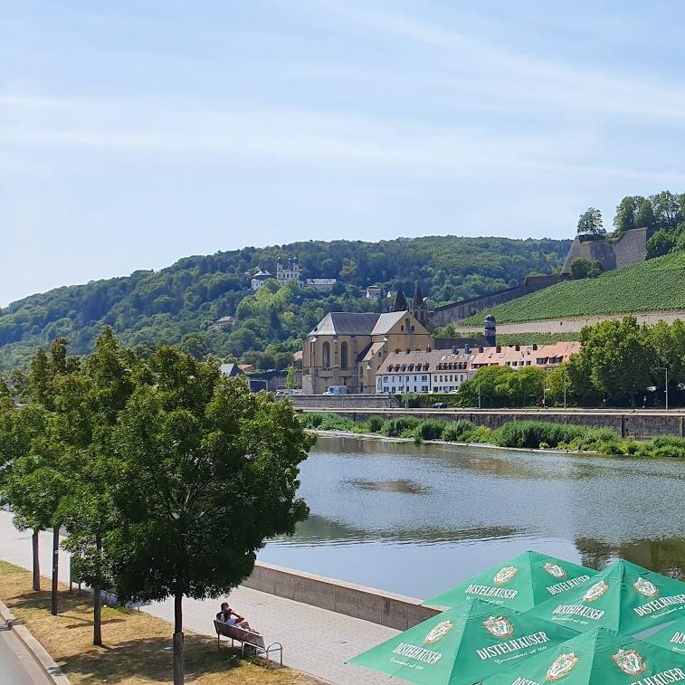 Restaurant "Zur Romantischen Straße" in  Bieberehren