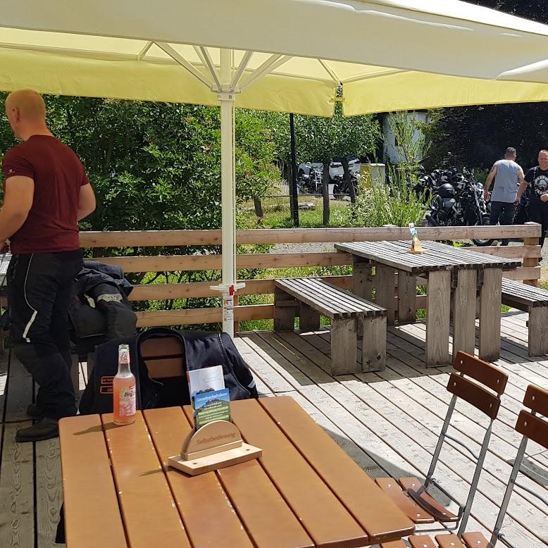 Restaurant "Café Helfensteine" in Zierenberg
