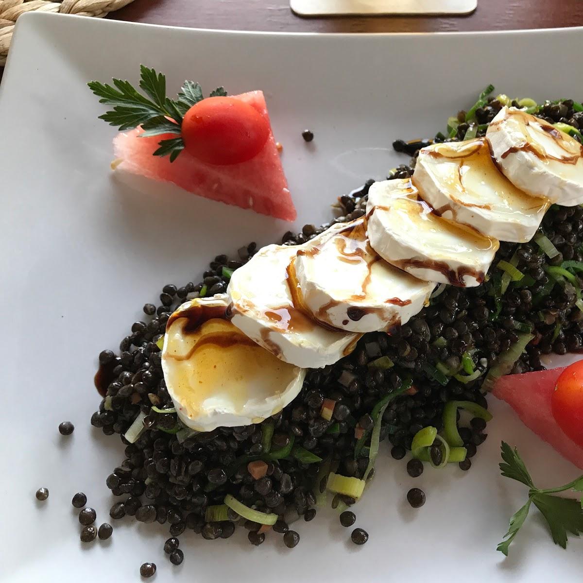 Restaurant "Goldener Anker" in  Walluf