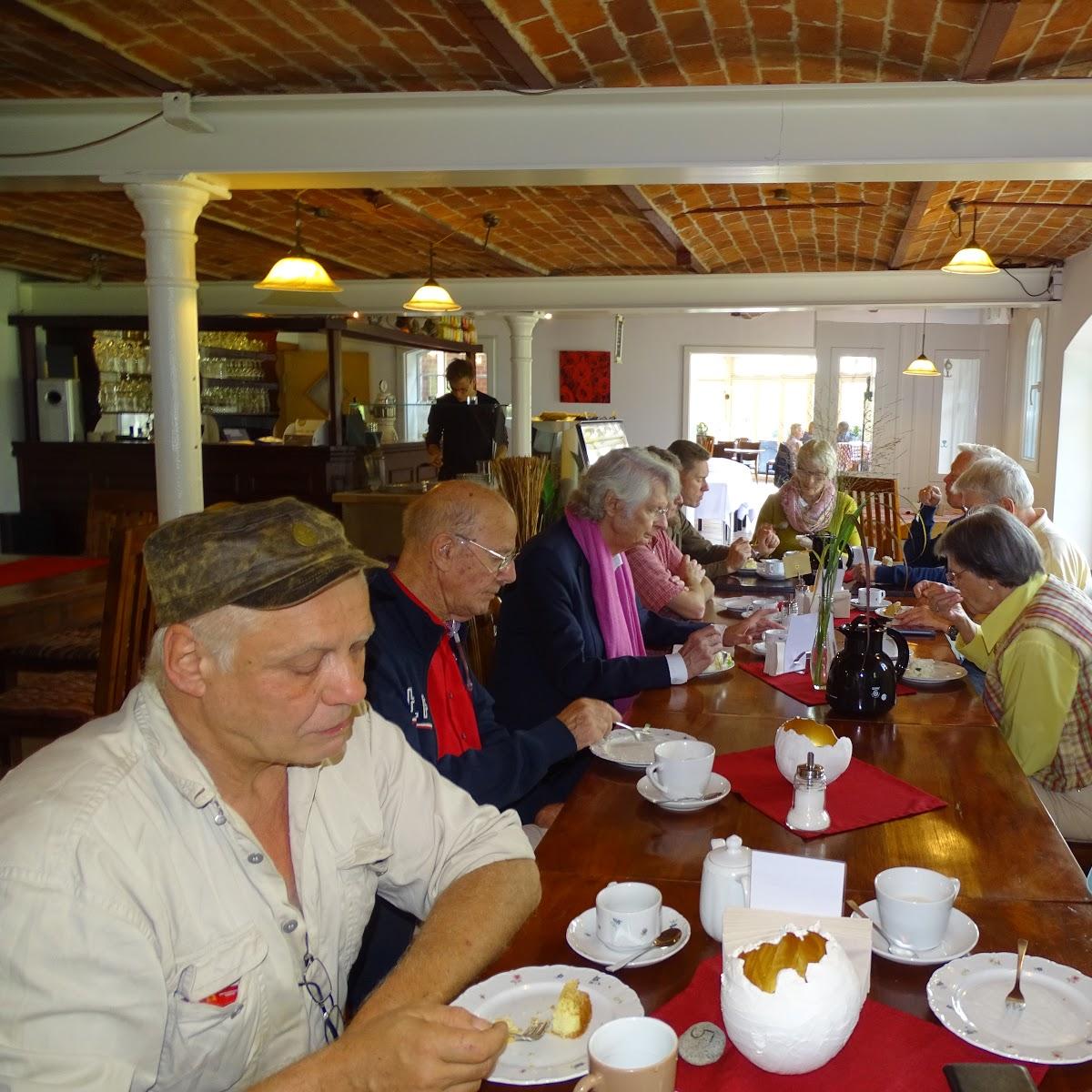 Restaurant "Cafe Alte Scheune" in  Breiholz