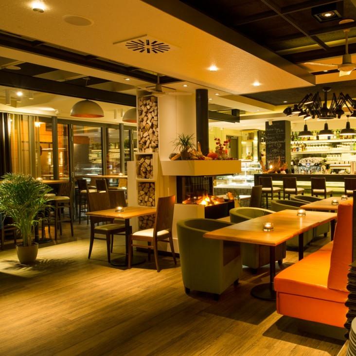 Restaurant "Vis a Vis" in Deggendorf