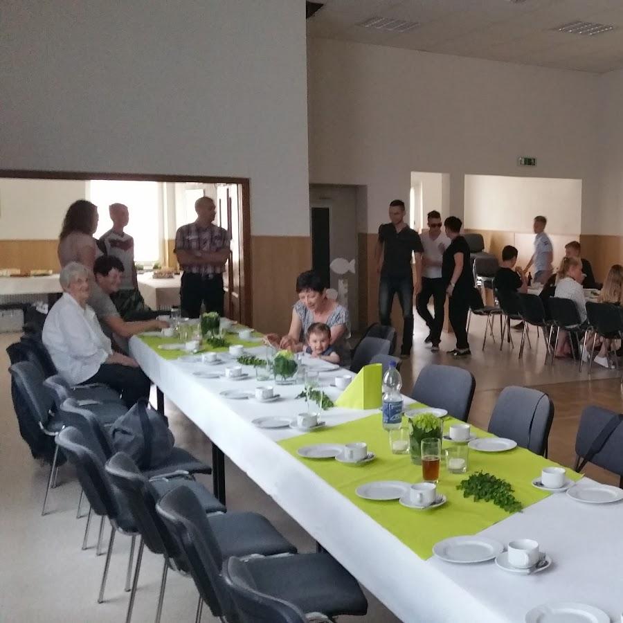 Restaurant "Dorfgemeinschaftshaus" in  Tastungen