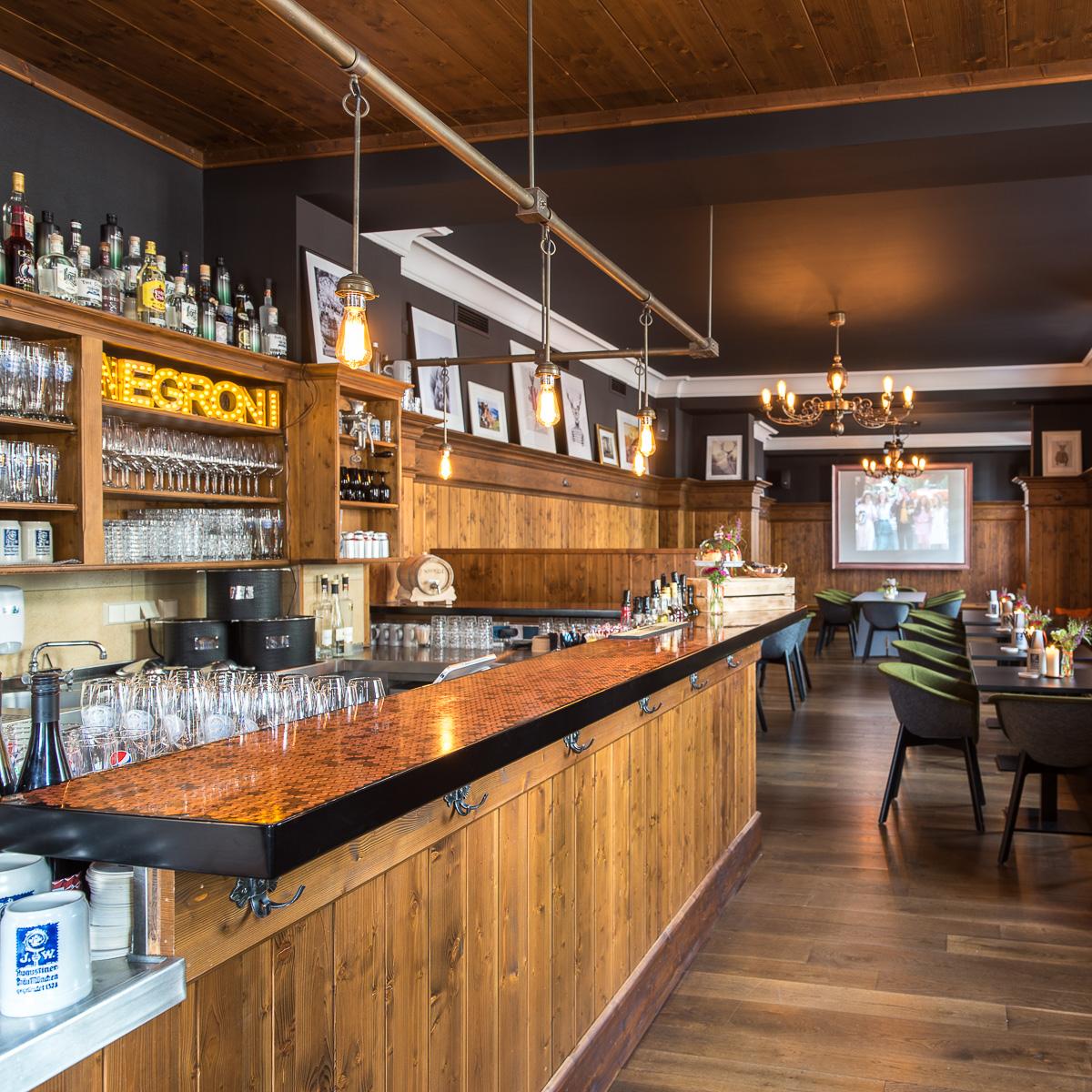 Restaurant "Servus Heidi" in München