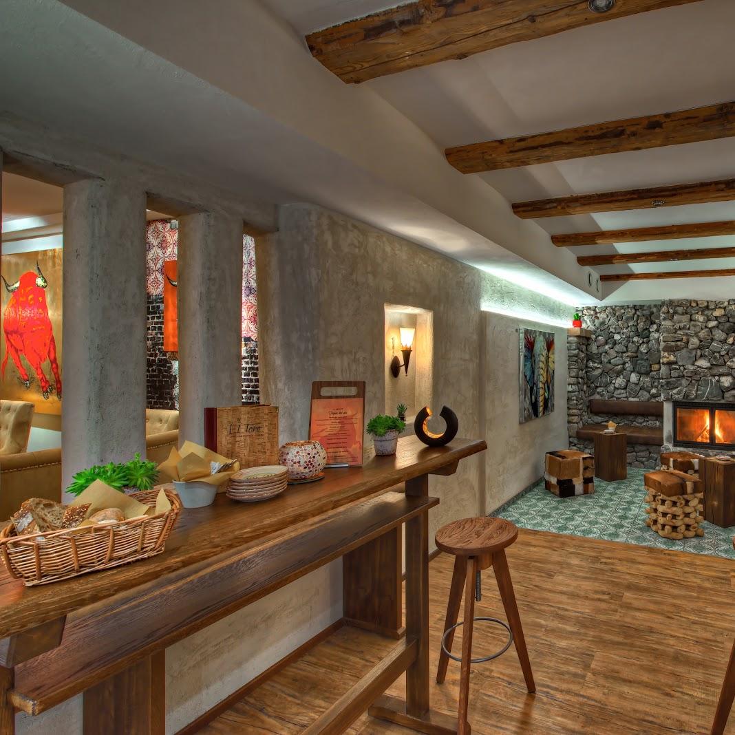 Restaurant "El Toro - Vinothek, Bodega, Galeria" in  Oberstaufen