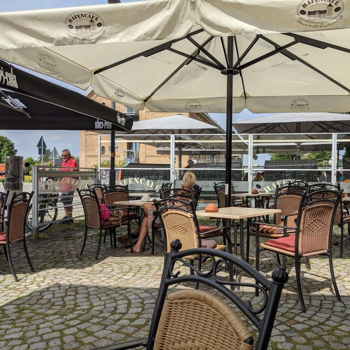 Restaurant "„Hafencafe im Speicher „" in Neustrelitz