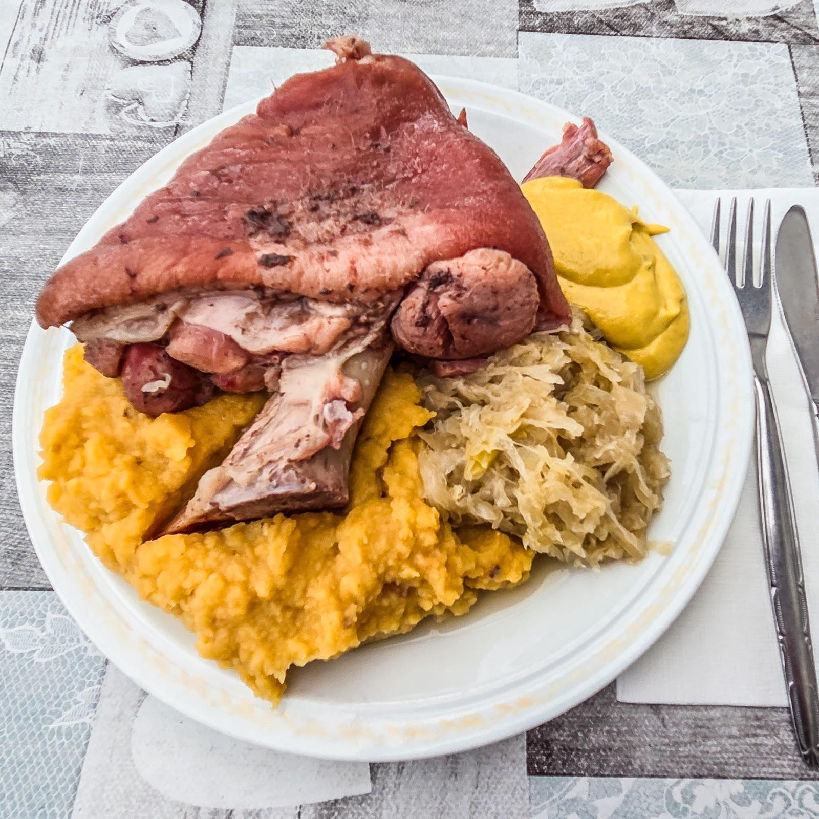 Restaurant "Strelitzer Fleisch- und Wurstspezialitäten GmbH |" in Neustrelitz