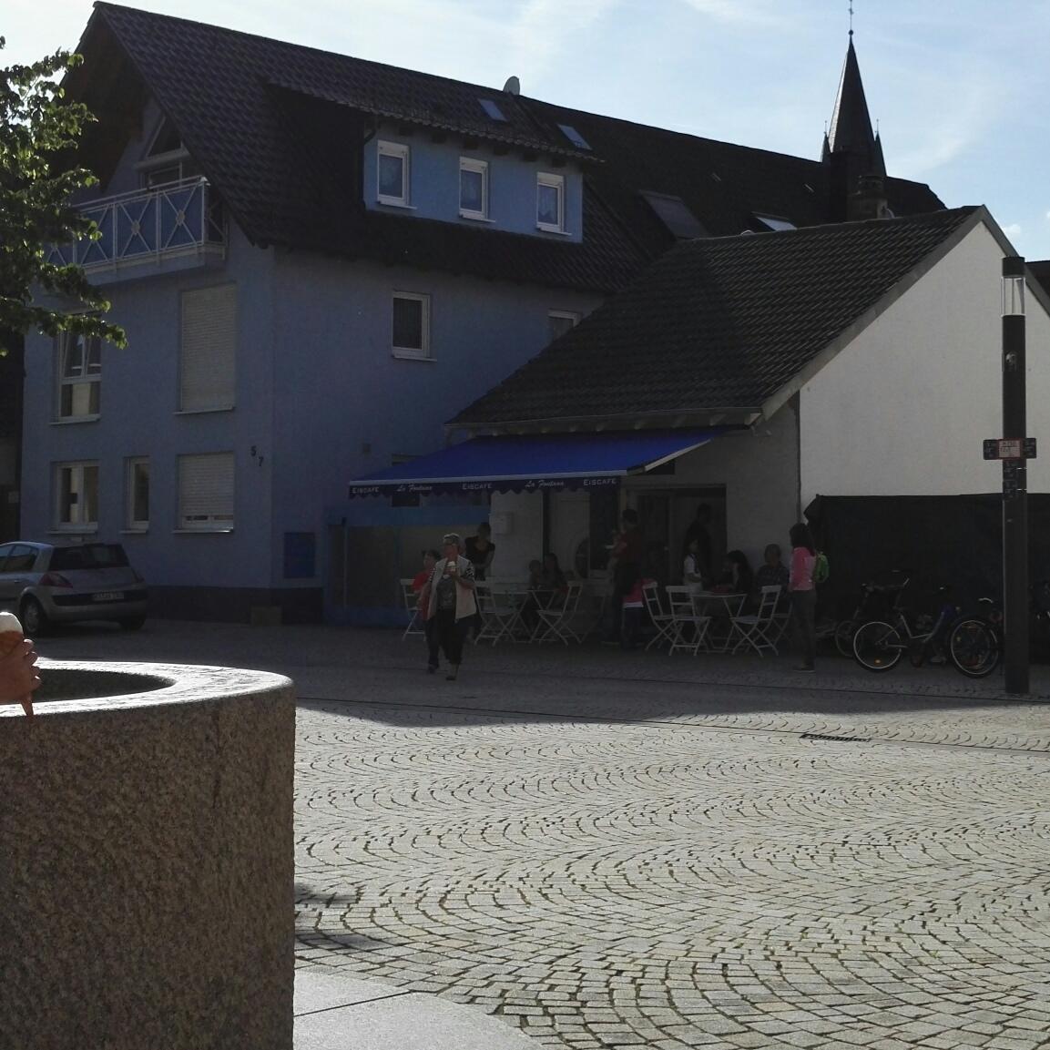 Restaurant "Eiscafé La Fontana" in Rauenberg