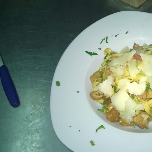 Restaurant "Drei König Ristorante & Pizzeria Da Peppino" in  Mengen