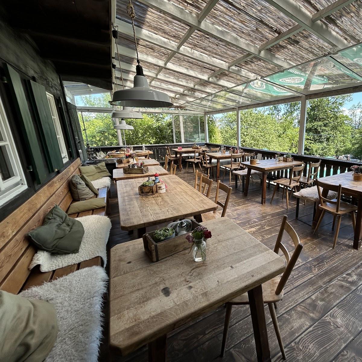 Restaurant "Gastwirtschaft und Pension Schatzbergalm" in Dießen am Ammersee