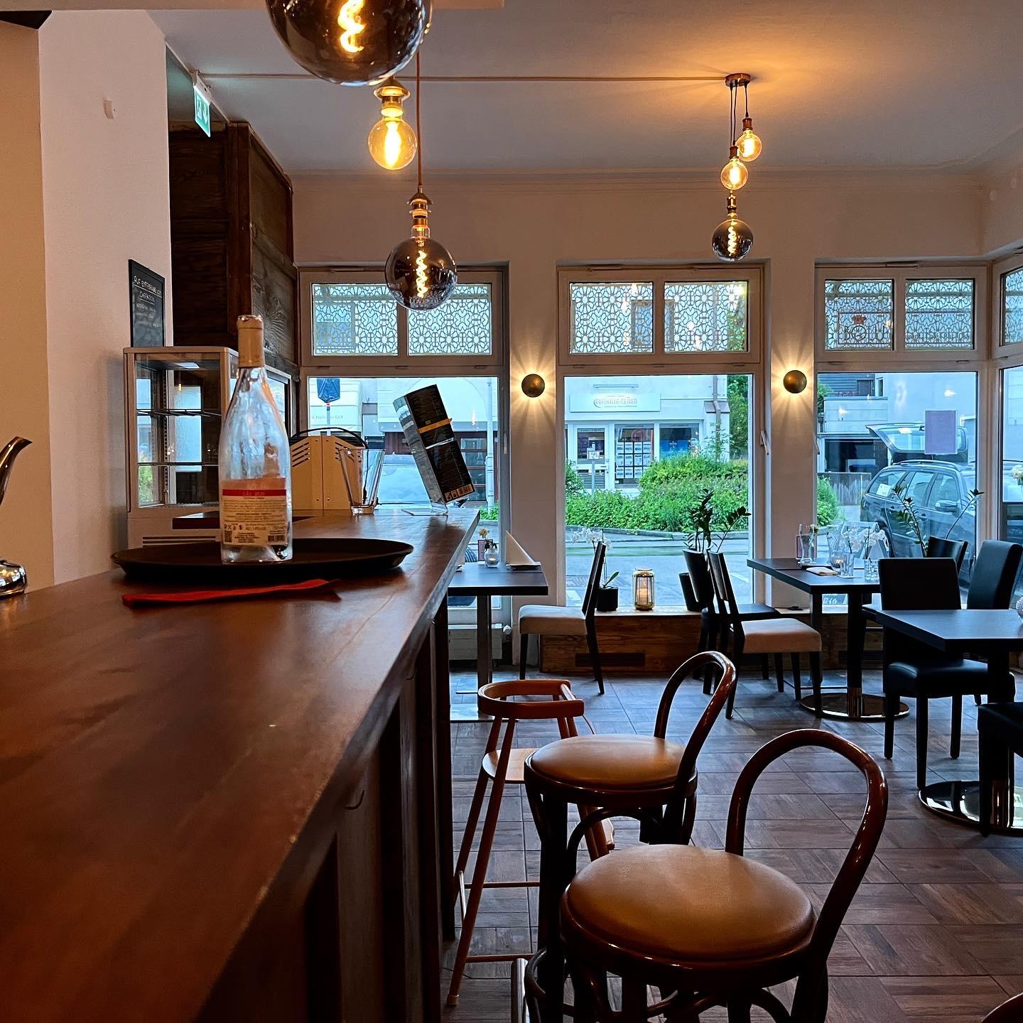 Restaurant "Bolu Restaurant - Cafe - Bar - Catering" in Starnberg