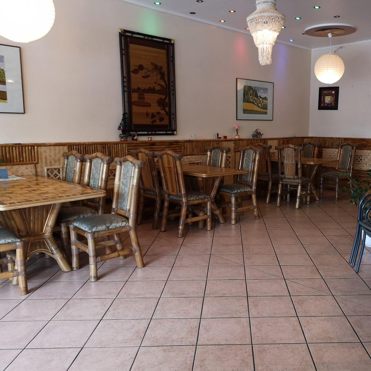 Restaurant "Hof Asia" in Hatten