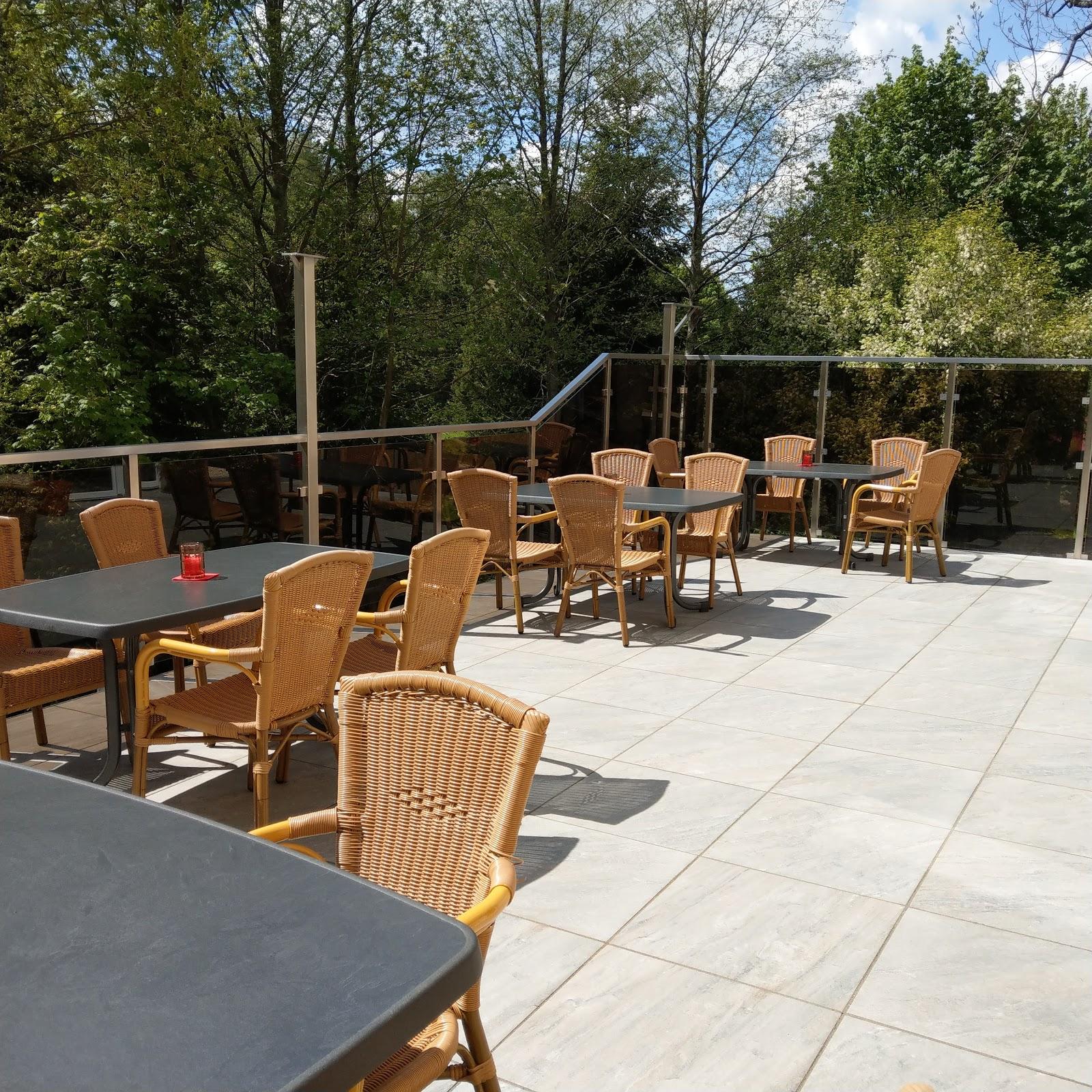 Restaurant "Zur Edlen Krone" in Neuhausen-Erzgebirge