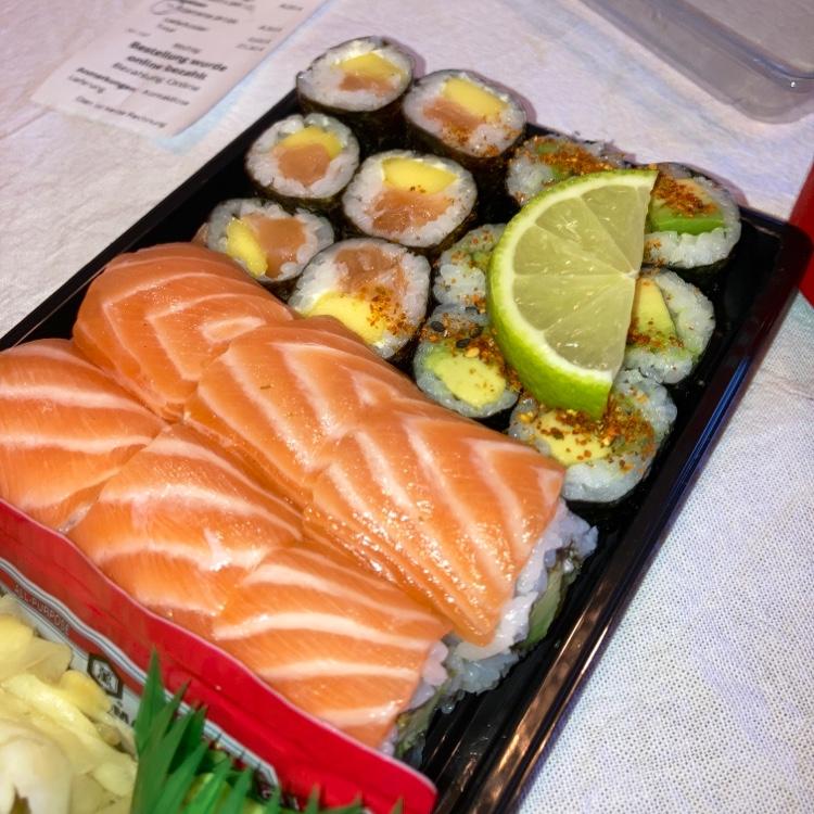 Sushi deLux Köln