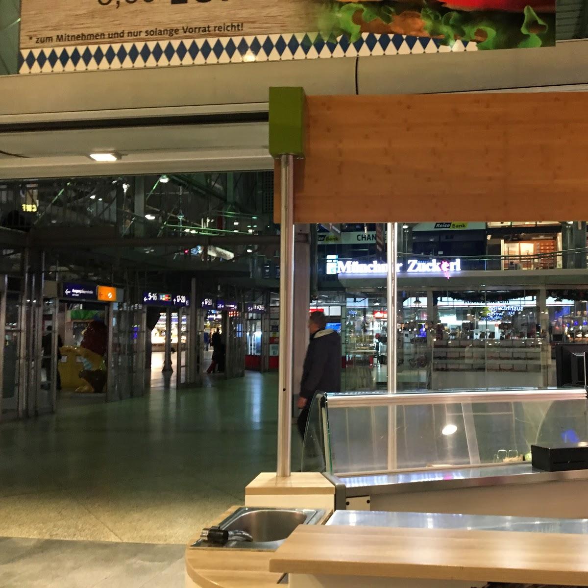 Rischart am Hauptbahnhof Gleishalle