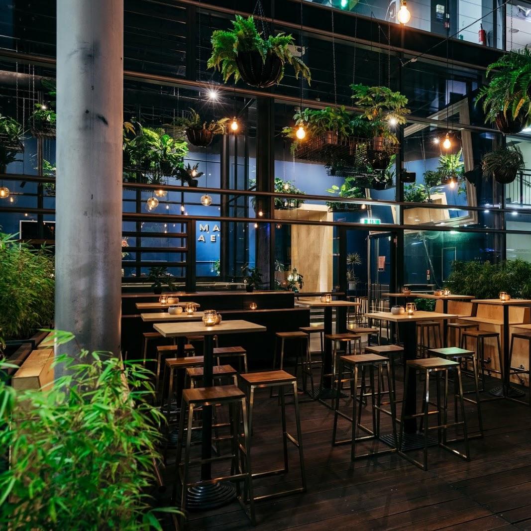 Max Raebel (Bar • Pizza)