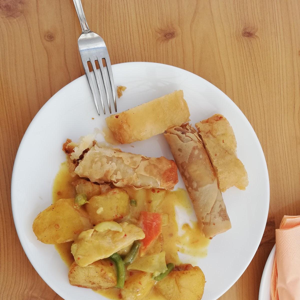 WOK & ROLL