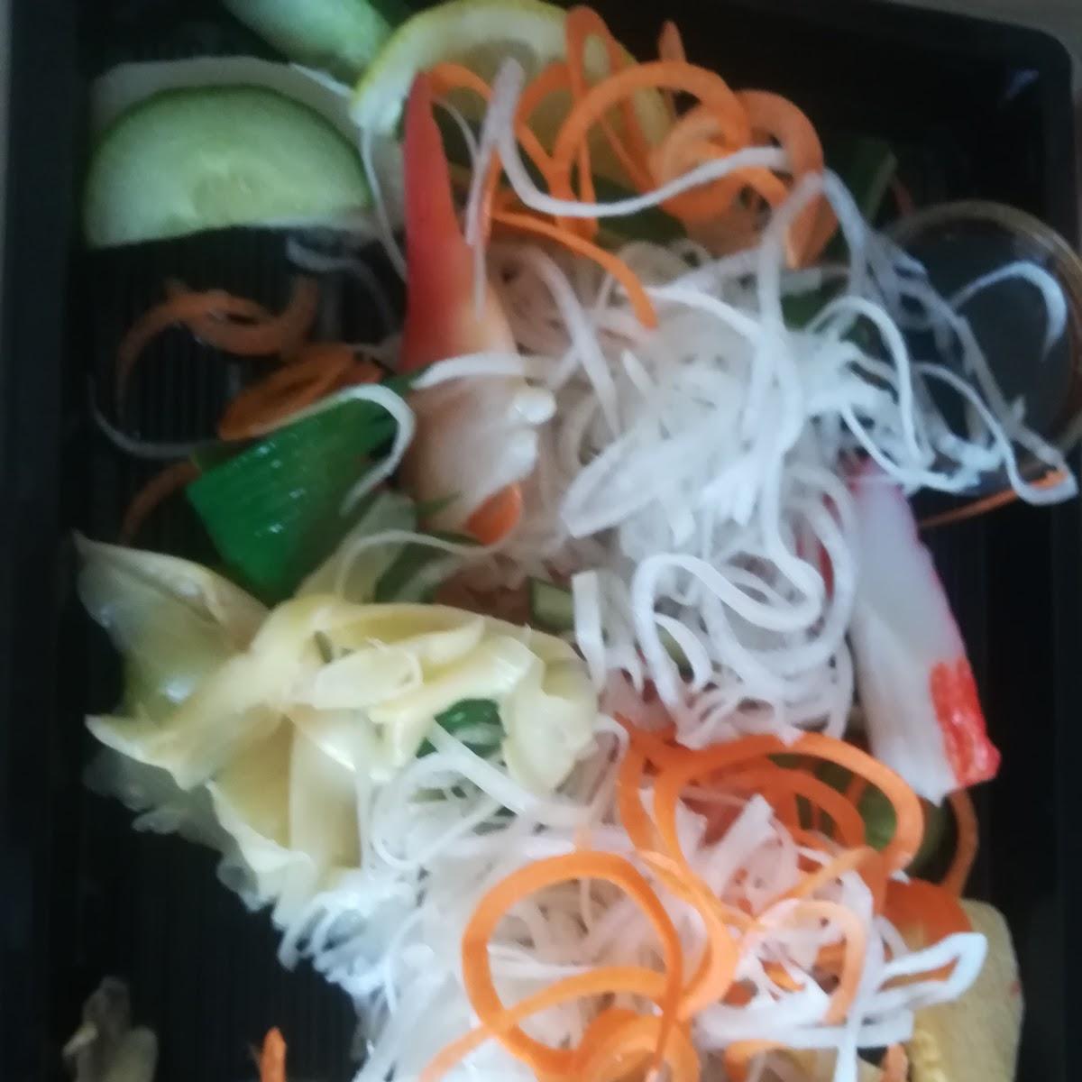Sushi-Asia Wok