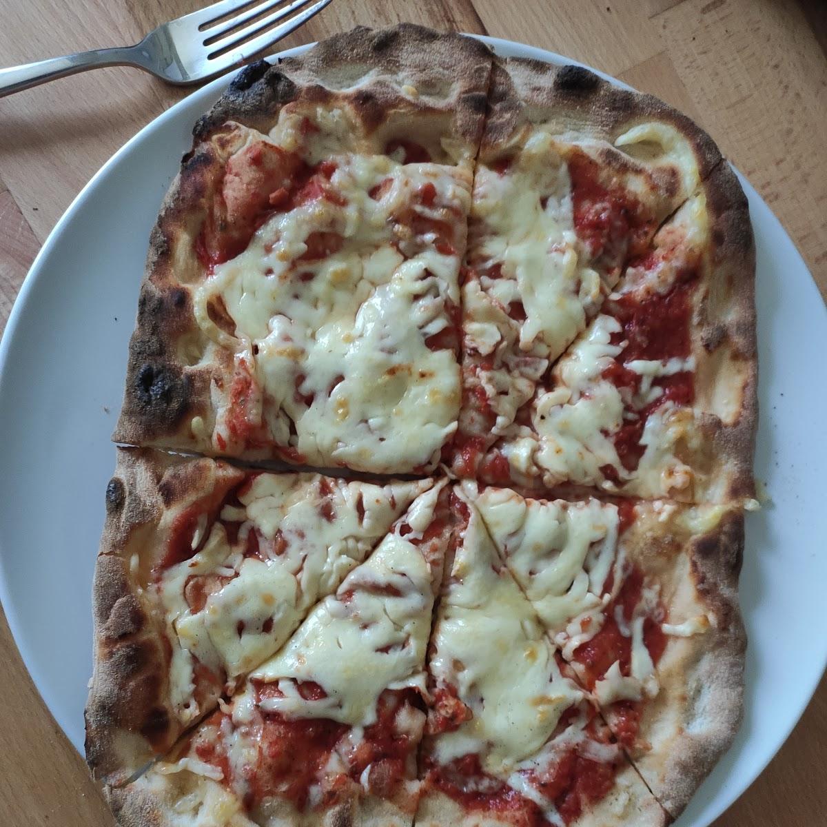 Feinkost Alla Famiglia Pizza München