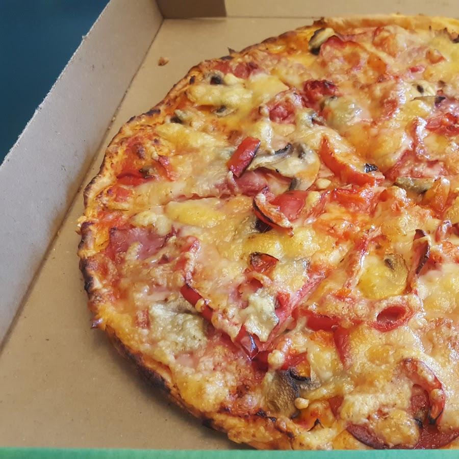 Steinofen-Pizza Salami Rezept