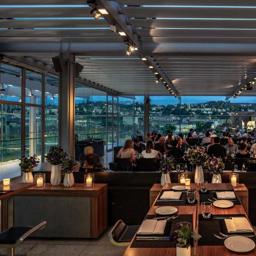 CUBE Restaurant
