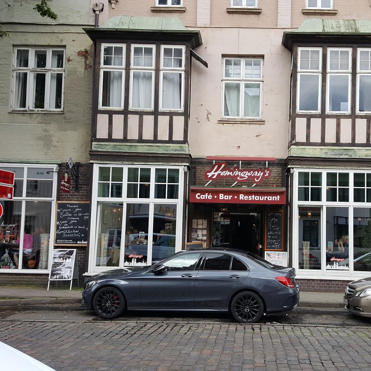 Hemingway's - Café, Bar, Restaurant
