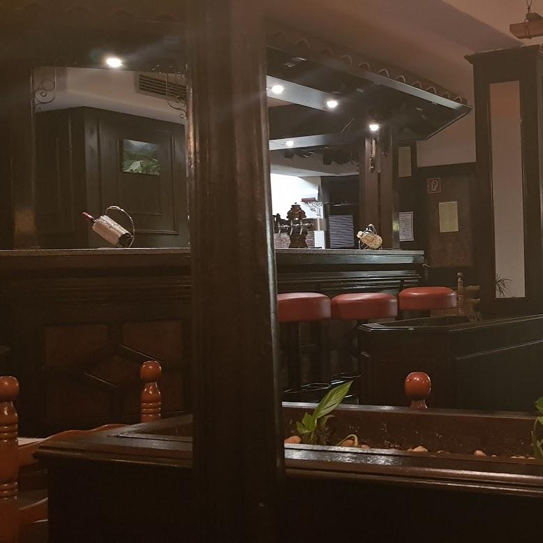 Annas Taverne