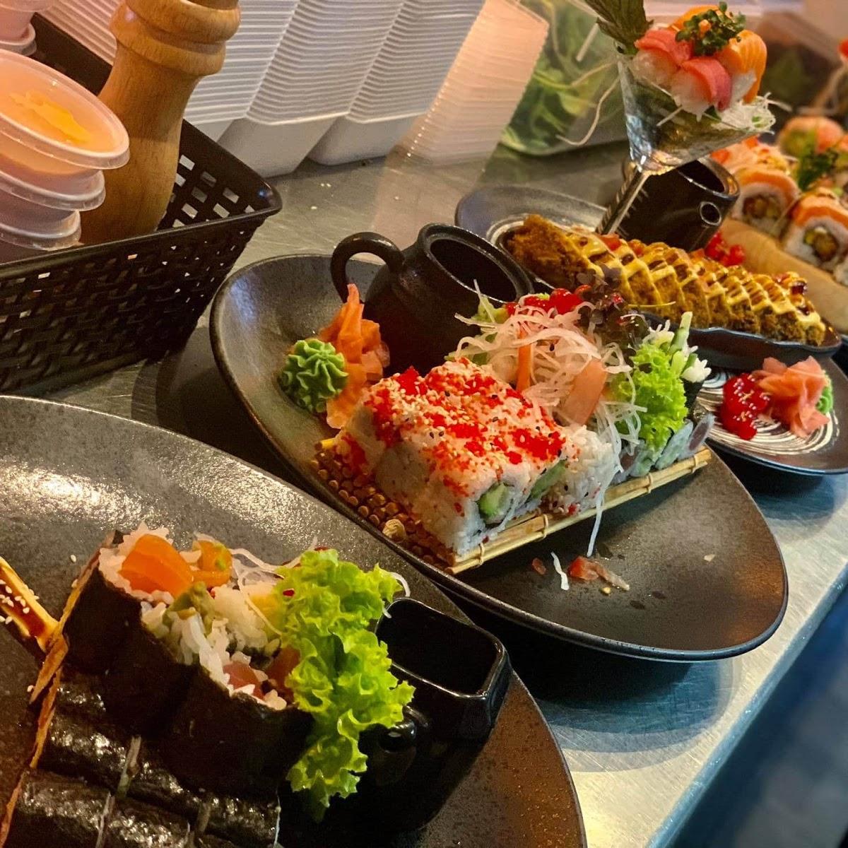 Yakii-Sushi & Asia Finest Cuisine