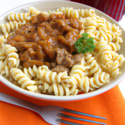 Spirelli mit Wurstgulasch